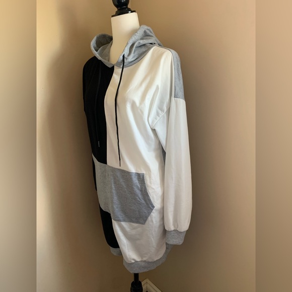 Hoodie Dress/Long Hoodie - Picture 2 of 5